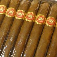 H Upmann Especiales box of 25 cigars 1970's