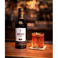 SPECIAL OFFER BUNDLE DEAL - Ron Abuelo 12 Year Old Rum & Eagle Rare 10 Year Old Kentucky Straight Bourbon Whiskey