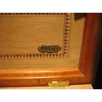 H. Upmann Replica Humidor - EMPTY