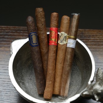 Casual Smoke Sampler - 5 Cigars