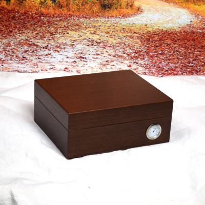 11 Â 30 Cigar Capacity