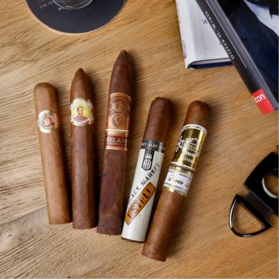The Aficionados Selection Full Sampler - 5 Cigars