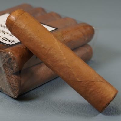 Dominican Unbranded Premium Half Corona Cigar - 1 Single