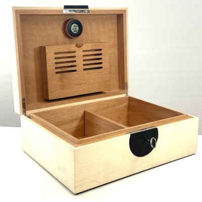 Jonathon Vaiksaar Humidors