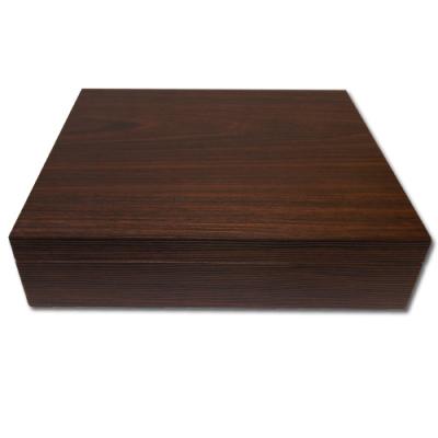 Walnut Veneer Humidor - 15 Cigar Capacity