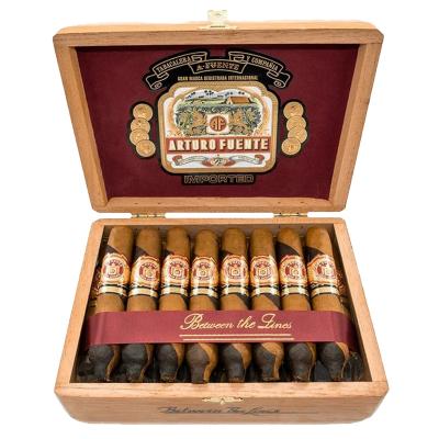 Arturo Fuente Hemingway Between the Lines Cigar - Box of 25