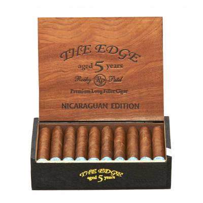 Rocky Patel The Edge Nicaraguan Short Robusto Cigar - Box of 20 (Discontinued)