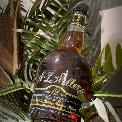 JANUARY SALE - Weller 12 Year Old Bourbon Old Bottle - 75cl 45%