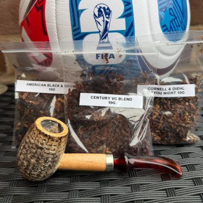WORLD CUP : USA Edition Towne Cob Pipe Tobacco Sampler - Pipe & 3 x 10g