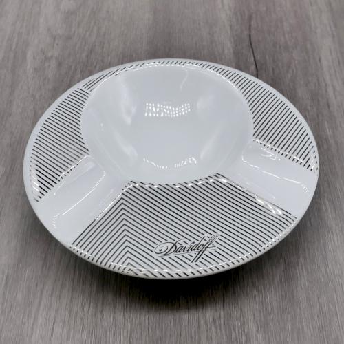 Davidoff - Porcelain Round Ashtray - 2 Cigars
