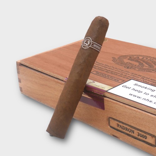 Padron 3000 Series Toro Cigar - Box of 26