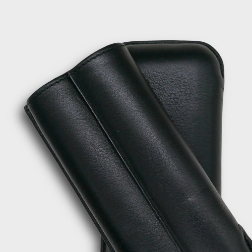 Recife Chesterfield Culture Black Dahlia Leather Cigar Case - 2 Cigar Capacity