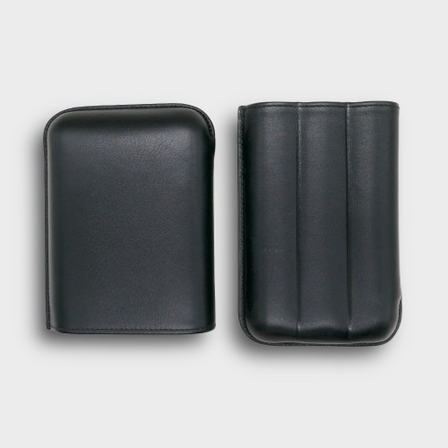 Recife Chesterfield Culture Black Dahlia Leather Cigar Case - 3 Cigar Capacity