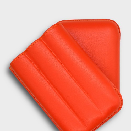 Recife Chesterfield Culture Orange Blossom Leather Cigar Case - 3 Cigar Capacity