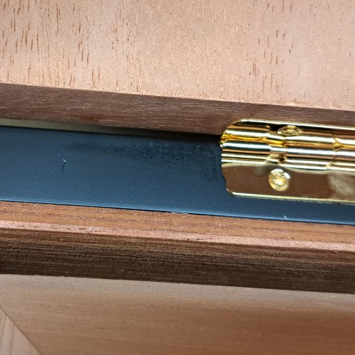 SLIGHT SECONDS Adorini Pyramid Black Deluxe Cigar Humidor - 100 Cigar Capacity (AD040)