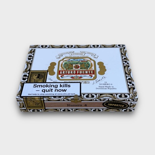 Arturo Fuente Gran Reserva Numero 4 Cigar - Box of 25