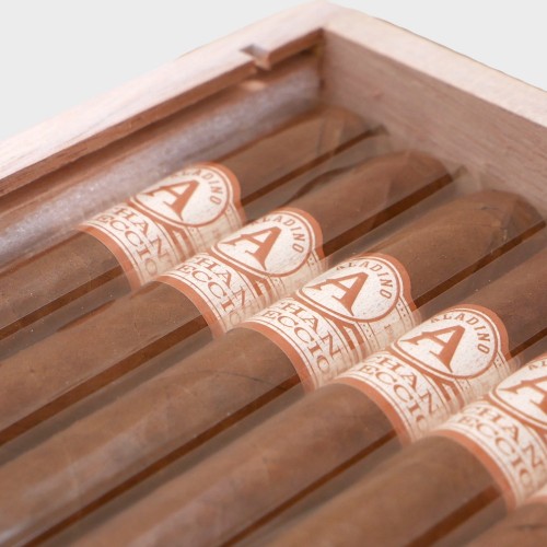 Aladino Orchant Seleccion Lancero Cigar - Box of 12