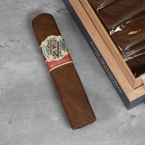 AVO Syncro Nicaragua Short Robusto Cello Cigar - 1 Single (End of Line)