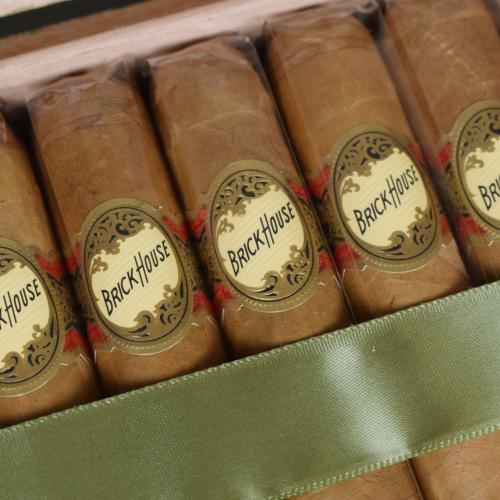 Brick House Double Connecticut Robusto Cigar - Box of 25