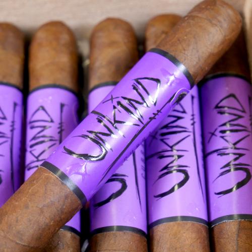 Blackbird Unkind Corona Cigar - 1 Single