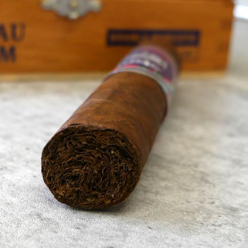 Chateau Diadem Conviction Double Robusto Cigar - 1 Single (End of Line)