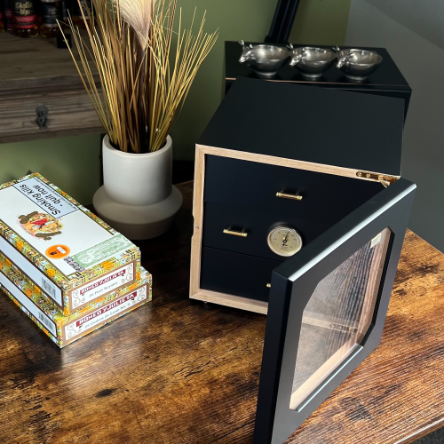 Adorini Chianti Medium Deluxe Cigar Humidor - 100 Cigar Capacity (AD041)