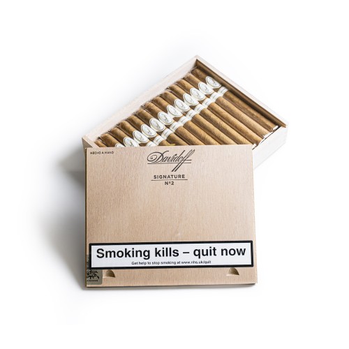 Davidoff Signature No. 2 Cigar - Box of 25