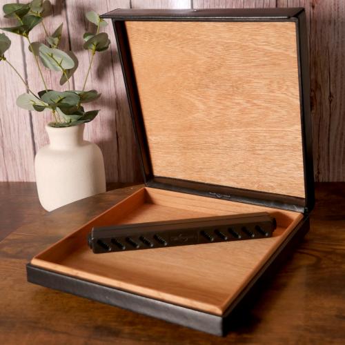 Dunhill Bulldog Travel Humidor - Black - 10 Capacity