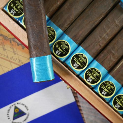 Casa Carrillo by E.P. Carrillo La Historia E-III Cigar - 1 Single