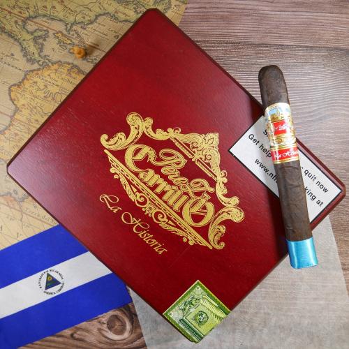 Casa Carrillo by E.P. Carrillo La Historia E-III Cigar - Box of 20