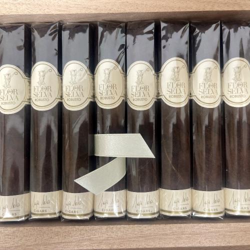 Flor De Selva Maduro Robusto Cigar - Box of 20