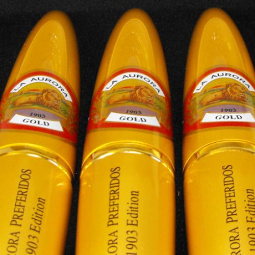 La Aurora Preferidos Perfecto Gold Cigar - Box of 8