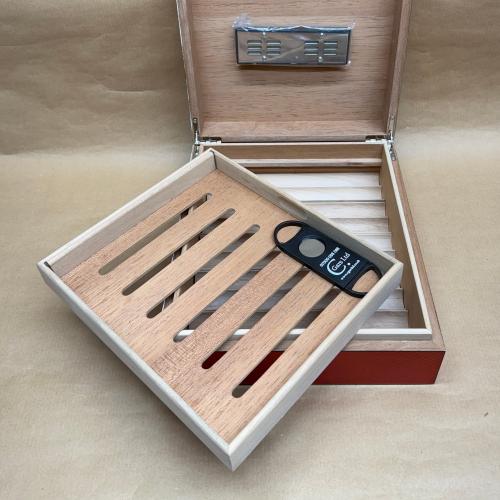 Red Design Humidor with Digital Hygrometer - 20 Cigar Capacity - UNBOXED