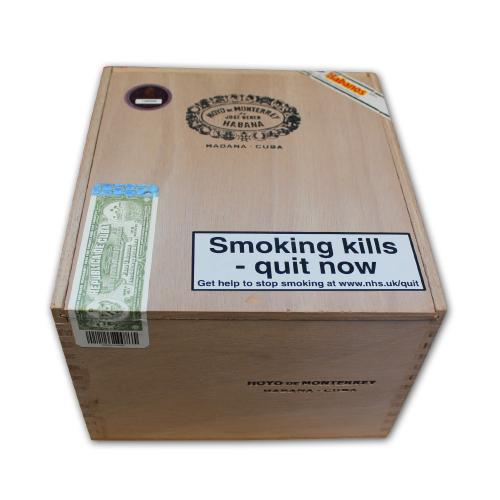 Hoyo de Monterrey Double Coronas Cigar - Cabinet of 50