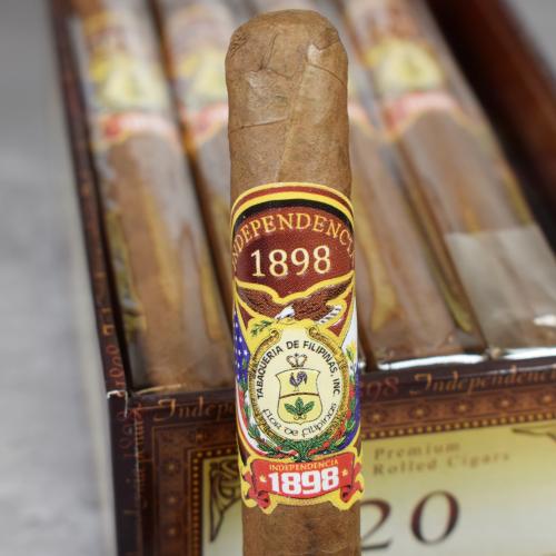 Independencia 1898 Petit Corona - Box of 20