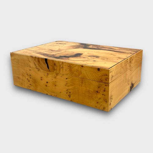 Jonathon Vaiksaar Natural Small Regular Humidor - Yew - 70 Cigar Capacity