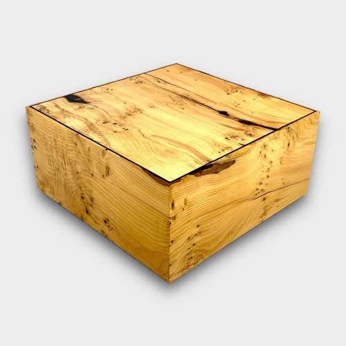 Jonathon Vaiksaar Natural Small Square Humidor - Yew - 40 Cigar Capacity