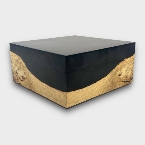 Jonathon Vaiksaar River Small Square Humidor - Burr Oak - 40 Cigar Capacity
