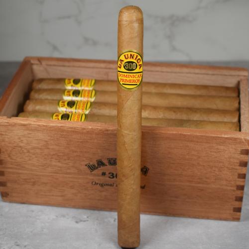 La Unica No. 300 Cigar - Box of 20