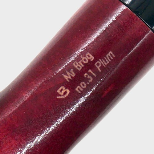 Mr Brog Plum 31 Fishtail 9mm Filter Pipe (MB7319)