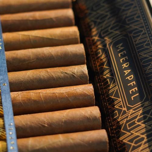Meerapfel Meir Master Blend Limited Edition Double Robusto Cigar - Box of 10