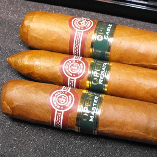 Montecristo Open 3 cigars in Montecristo Open travel case
