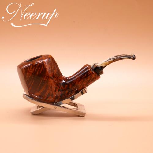 Neerup Basic Series gr 4 Bent 9mm Filter Fishtail Pipe (NEER201)