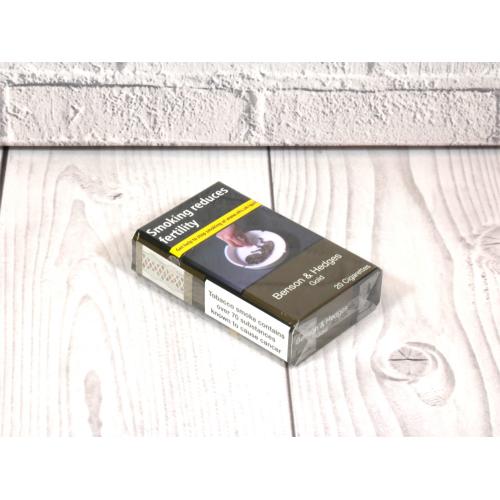 Benson & Hedges Gold Kingsize - 1 Pack of 20 Cigarettes (20)