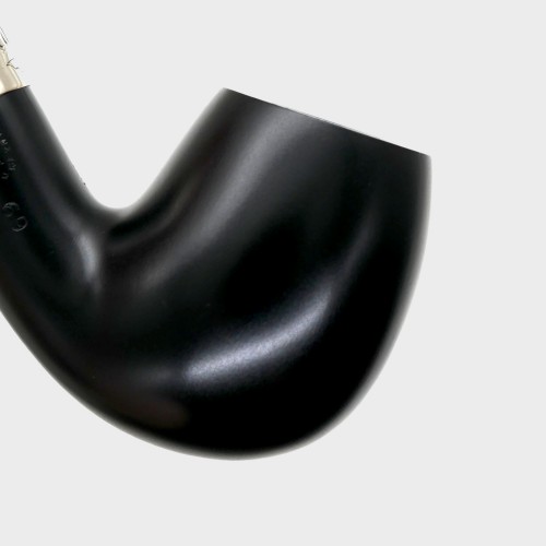 Peterson Dracula 69 Smooth Ebony Nickel Mounted Fishtail Pipe (PE3137)