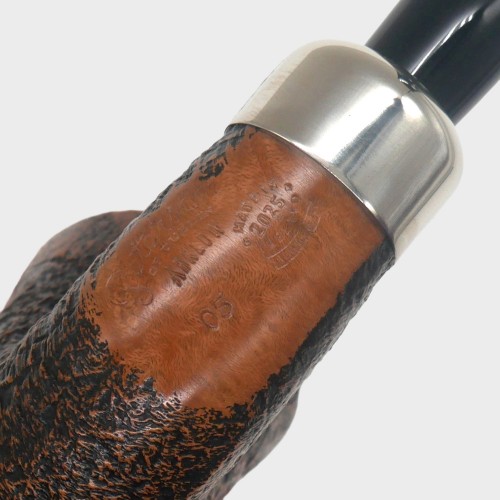 Peterson Arklow 05 Sandblast 9mm Filter Fishtail Pipe (PE3329)