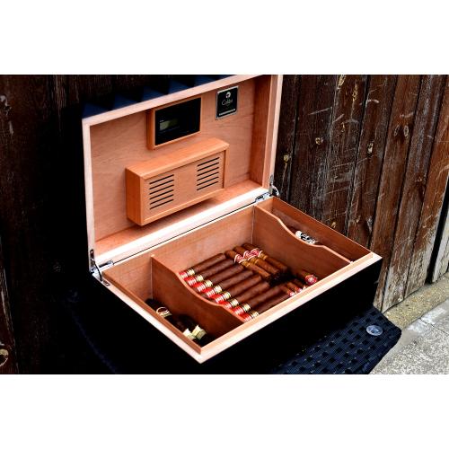 Colibri Quasar Humidor - Matte Black - 150-175 Capacity