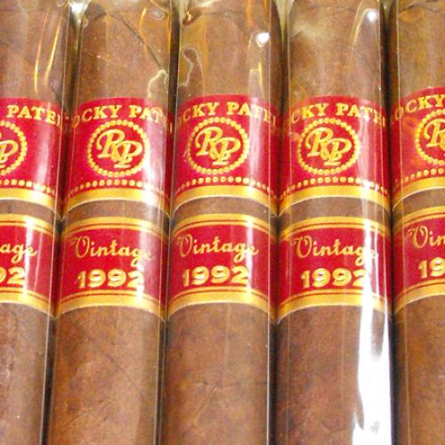 Rocky Patel 1992  Juniors - Tin of 5