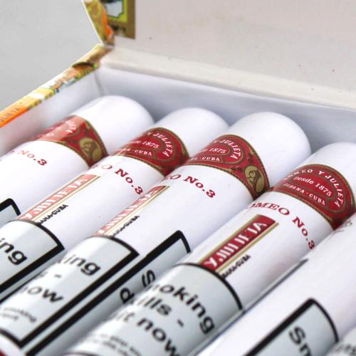 Romeo y Julieta No. 3 Tubed Cigar - Box of 25