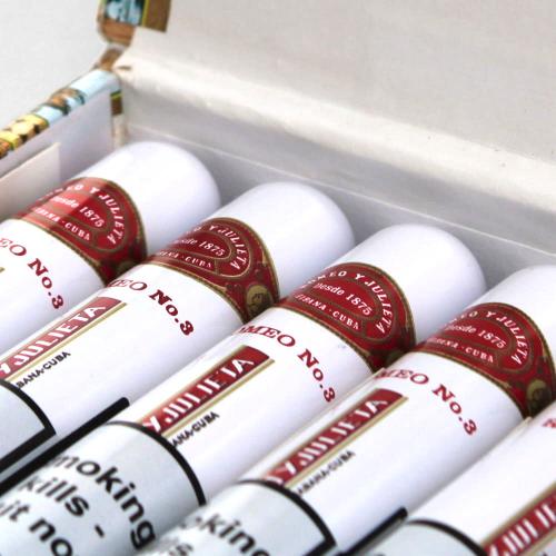 Romeo y Julieta No. 3 Tubed Cigar - Box of 10